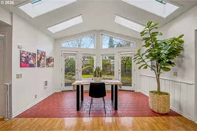 2453 Pioneer Pike, Eugene, OR 97401 - Photo 18