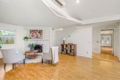 2453 Pioneer Pike, Eugene, OR 97401 - Photo 22