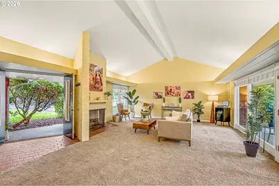 2453 Pioneer Pike, Eugene, OR 97401 - Photo 2