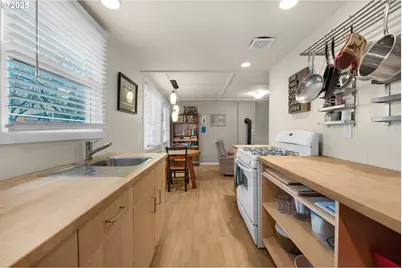 164 Sunset Blvd, Cannon Beach, OR 97110 - Photo 32