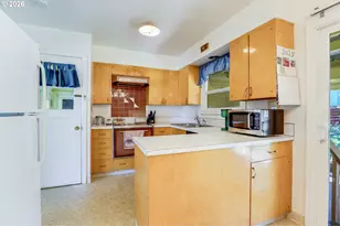 814 W 11th St, The Dalles, OR 97058 - Photo 22
