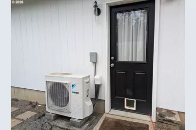 445 Scott Ave, Creswell, OR 97426 - Photo 10