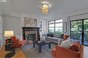 2454 NW Westover Rd, Portland, OR 97210 - Photo 12