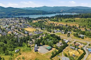 105 E 6th St, Lowell, OR 97452 - Photo 24