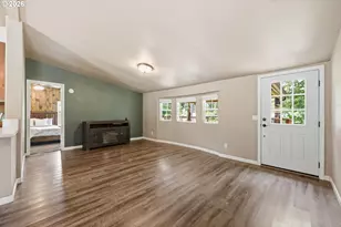105 E 6th St, Lowell, OR 97452 - Photo 8
