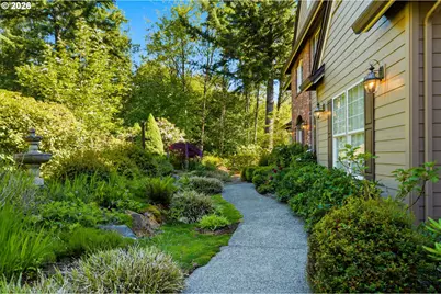 9100 NE Livingston Mountain Ct, Camas, WA 98607 - Photo 44