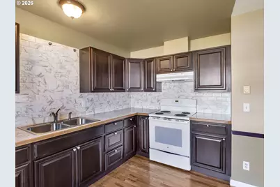 154 S 21st St, Saint Helens, OR 97051 - Photo 14