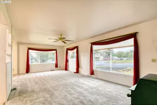 1101 SW 31st St, Pendleton, OR 97801 - Photo 4