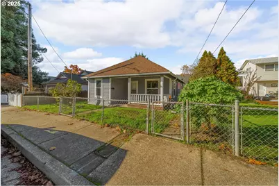 1530 SE Hamilton St, Roseburg, OR 97470 - Photo 2