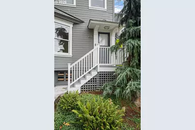 138 NE 18th Ave, Portland, OR 97232 - Photo 28