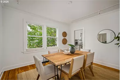 138 NE 18th Ave, Portland, OR 97232 - Photo 10