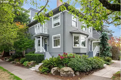 138 NE 18th Ave, Portland, OR 97232 - Photo 1