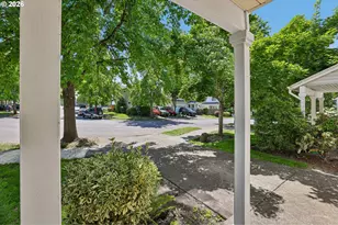 1381 NE Kinney St, Hillsboro, OR 97124 - Photo 4