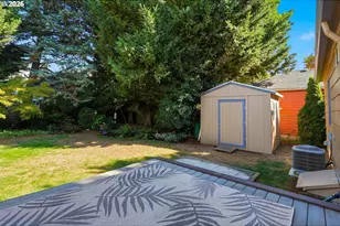 9715 N Syracuse St, Portland, OR 97203 - Photo 28