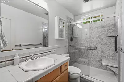 9715 N Syracuse St, Portland, OR 97203 - Photo 22