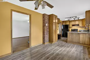 8490 SE Down Way, Milwaukie, OR 97267 - Photo 6