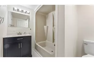 421 Golden Ave, Coos Bay, OR 97420 - Photo 22