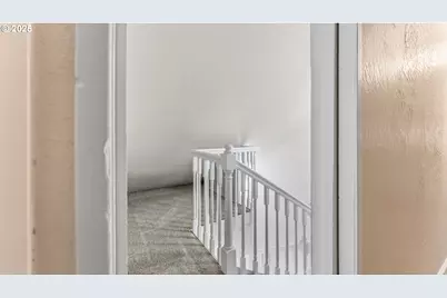 421 Golden Ave, Coos Bay, OR 97420 - Photo 26