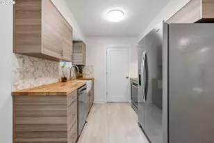 9714 N Van Houten Ave, Portland, OR 97203 - Photo 14