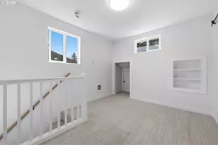 9714 N Van Houten Ave, Portland, OR 97203 - Photo 28