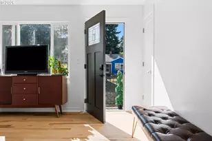 9714 N Van Houten Ave, Portland, OR 97203 - Photo 6
