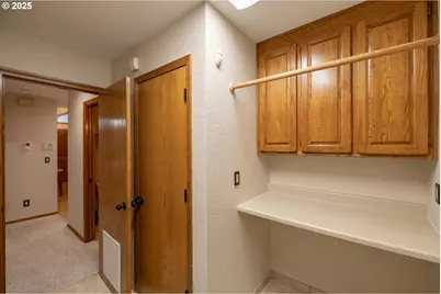 391 McNary Heights Dr N, Keizer, OR 97303 - Photo 32