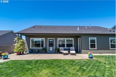 836 Durham Ave, Sutherlin, OR 97479 - Photo 48