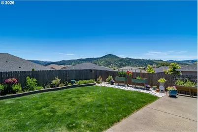 836 Durham Ave, Sutherlin, OR 97479 - Photo 40