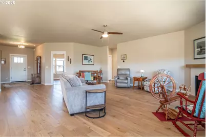 836 Durham Ave, Sutherlin, OR 97479 - Photo 26