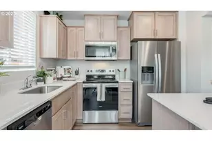 6259 SE 15th St, Gresham, OR 97080 - Photo 12