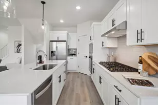 19885 SW Lou Ln, Beaverton, OR 97007 - Photo 12