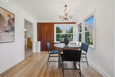 3410 SW Underwood Dr, Portland, OR 97225 - Photo 8