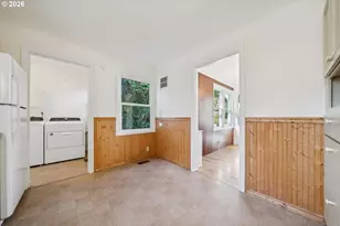 3410 SW Underwood Dr, Portland, OR 97225 - Photo 12