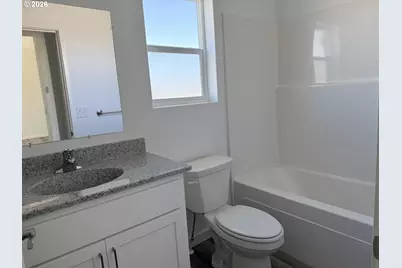 110 Truman Ave, Umatilla, OR 97882 - Photo 10