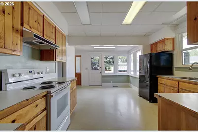 1031 C St, Washougal, WA 98671 - Photo 10