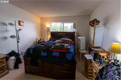 950 Evergreen Rd, Woodburn, OR 97071 - Photo 26