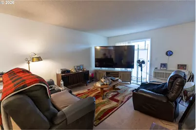 950 Evergreen Rd, Woodburn, OR 97071 - Photo 14