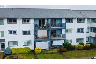 950 Evergreen Rd, Woodburn, OR 97071 - Photo 2