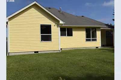 47 SW Gardenia Ave, Warrenton, OR 97146 - Photo 14