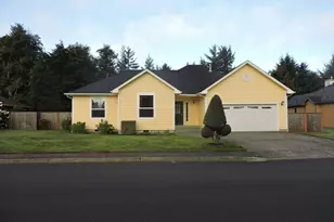 47 SW Gardenia Ave, Warrenton, OR 97146 - Photo 1
