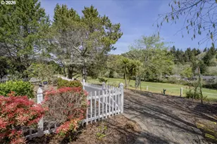 7 Onadoone Ct, Florence, OR 97439 - Photo 38
