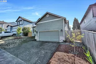 1558 SE Jasmine Way, Gresham, OR 97080 - Photo 2