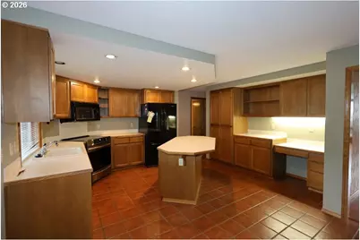 1609 NE 150th Ave, Portland, OR 97230 - Photo 12