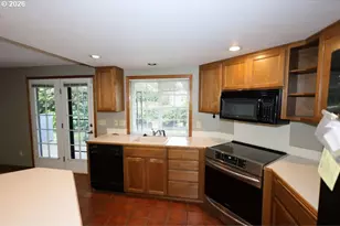 1609 NE 150th Ave, Portland, OR 97230 - Photo 16