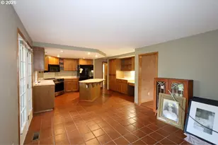 1609 NE 150th Ave, Portland, OR 97230 - Photo 14