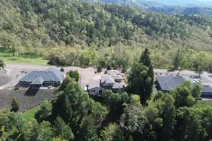 1196 Southridge Wy, Roseburg, OR 97470 - Photo 4