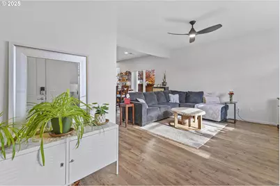 2392 SE 16th Aly, Gresham, OR 97080 - Photo 6