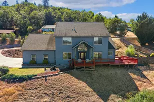 1548 NE Rocky Ridge Dr, Roseburg, OR 97470 - Photo 4