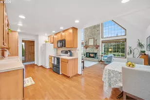 23495 NE Dayton Ave, Newberg, OR 97132 - Photo 14