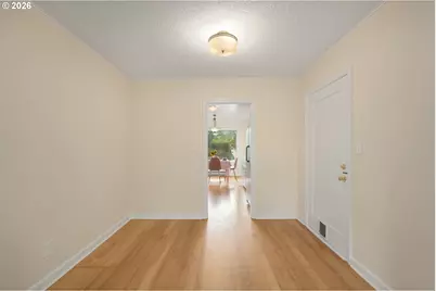 95 SE 87th Ave, Portland, OR 97216 - Photo 20